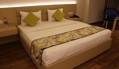Classic Twin Room