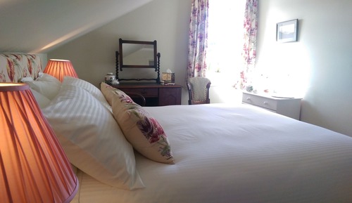 Premium Double Room, Ensuite (The Bruce Room)