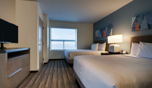 Suite, 1 Bedroom, Accessible, Bathtub (Queen Beds)
