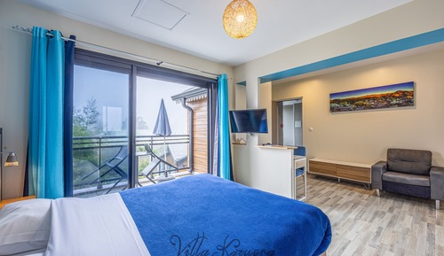 Double Room, Private Bathroom