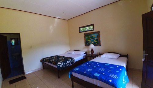 Standard Twin Room, Multiple Beds, Hill View