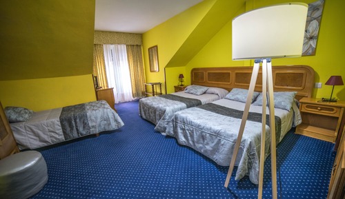 Triple Room