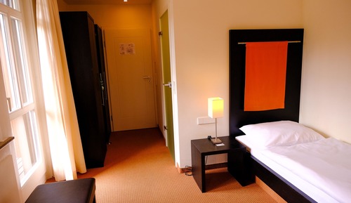 Basic Single Room, 1 Twin Bed