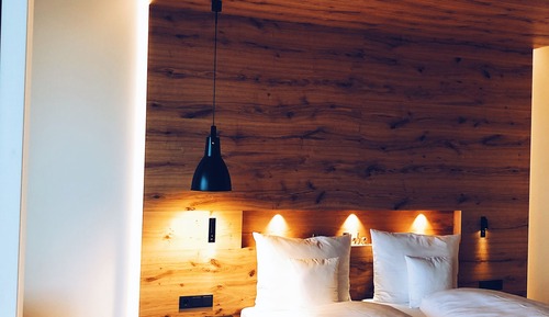 Deluxe Studio Suite, Fireplace, Mountain View