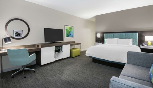 Studio, 1 King Bed, Accessible, Bathtub