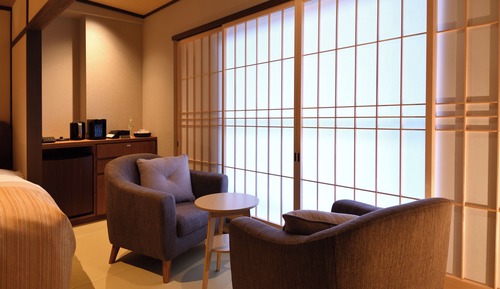 Semi-Suite Twin Bedroom,No Smoking