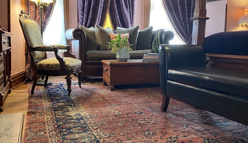 Vineyard Mansion B&B - Lincoln Room