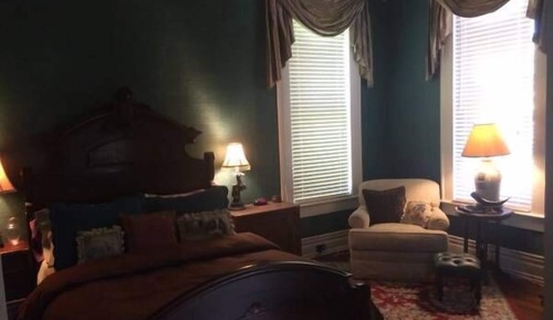 Standard Room, 1 Queen Bed (Teal)