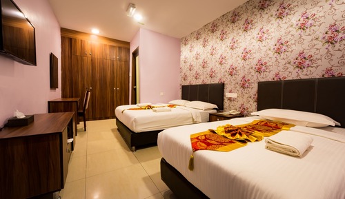 Deluxe Triple Room