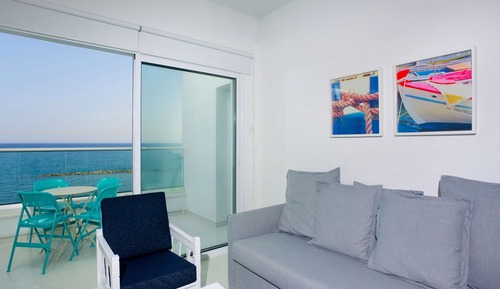 Deluxe Apartment, 2 Bedrooms, Beachfront