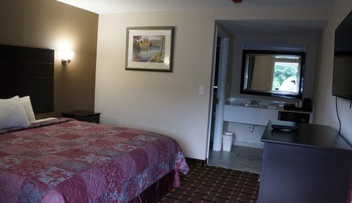 Standard Room, 1 King Bed