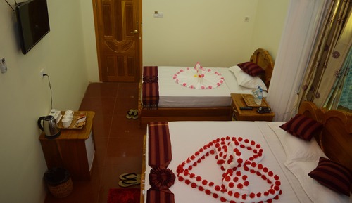 Deluxe Family Room