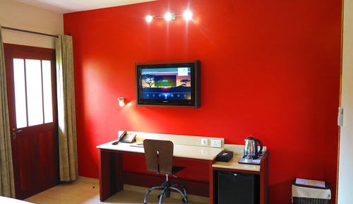 Standard Room, 1 Double or 2 Twin Beds