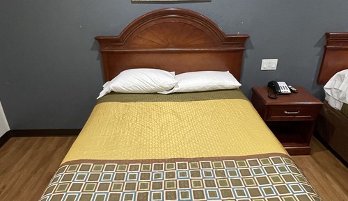 Deluxe Room, 2 Double Beds, Smoking