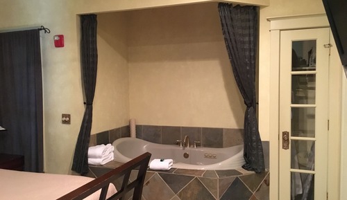 Suite, Private Bathroom (Pool House Suite 1)