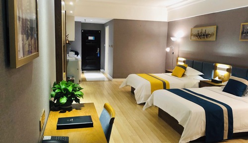 Standard Twin Room