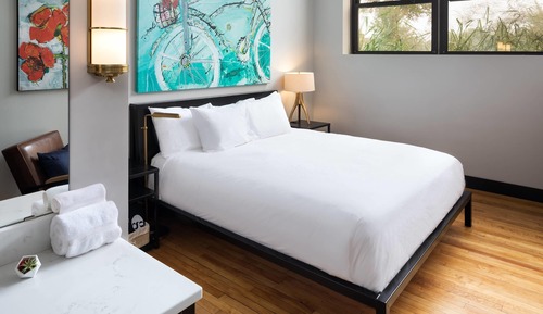 Standard Room, 1 King Bed, Non Smoking