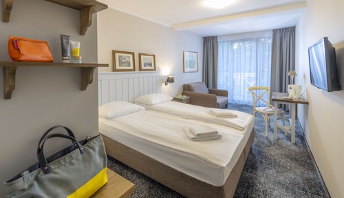 Comfort Room (Plus)