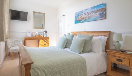 Classic Double Room (Room 4)