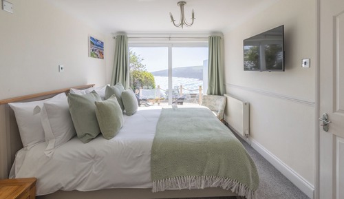 Deluxe Suite, Patio, Sea View (Room 11)