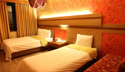 Premier Twin Room