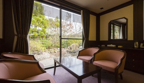 Japanese Style Suite, Open Air Bath