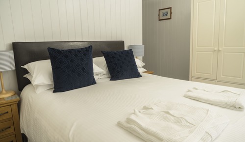 Suite, Ensuite, Sea View (Bay Suite, 1st Floor)