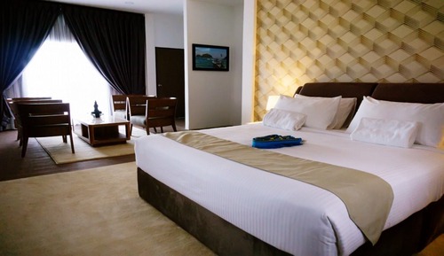 Premier Suite