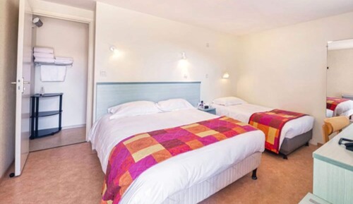 Triple Room