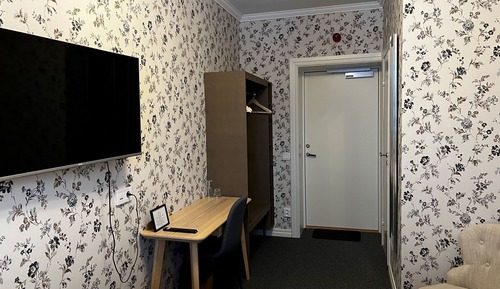Economy Studio
