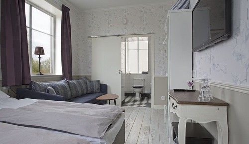 Economy Quadruple Room, Multiple Beds, Golf View