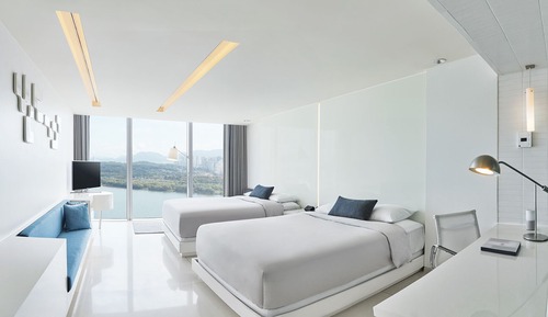 [Package] Deluxe Twin River View + Casino Package(Foreign-Guest Only), Casino Credit (KRW 100,000)