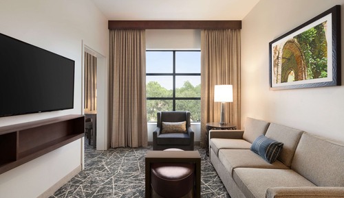 Suite, 2 Queen Beds, Accessible, Bathtub