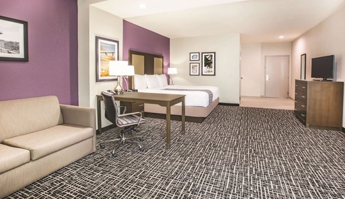 Deluxe Room, 1 King Bed, Accessible, Non Smoking (Roll-In Shower)