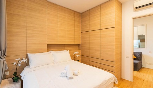 1 Bedroom Apartment 