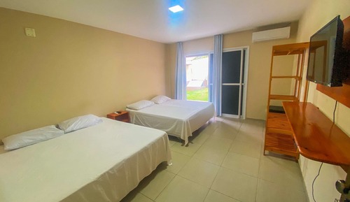 Family Quadruple Room, Lanai, Pool View