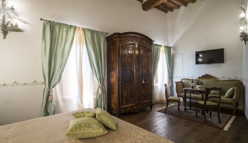 Deluxe Double Room, 1 Bedroom, Ensuite, Hill View