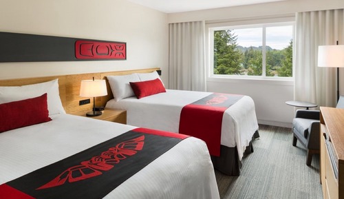 Room (Room, 2 Queen Beds, Mountain Side)