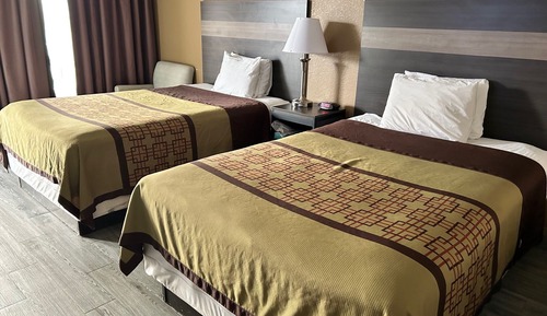 Double Room, 2 Double Beds