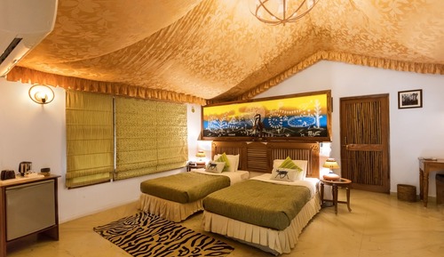 Luxury Safari Tent