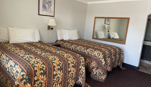 Standard Room, 2 Double Beds