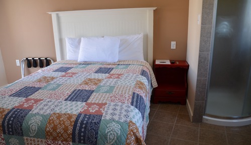 Basic Room, 1 Queen Bed, Ocean View