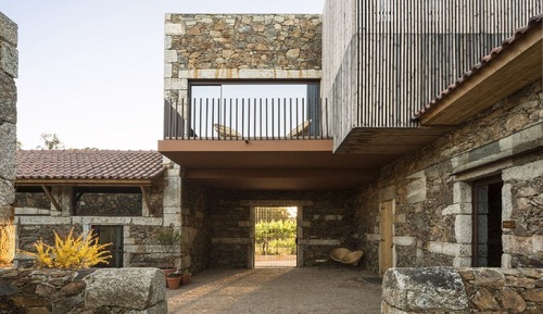 Experience Vineyards Room