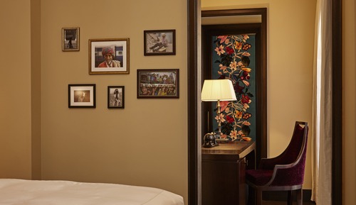 Club Room, 1 King Bed