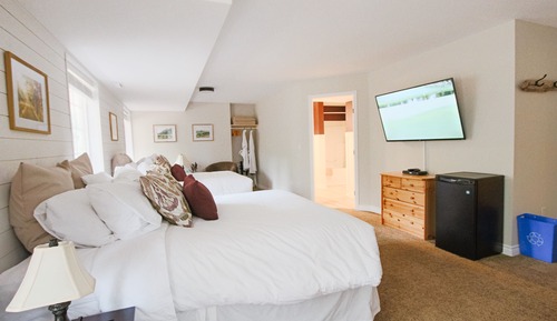 Room, 2 Queen Beds, Garden View