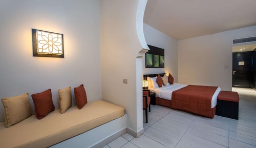 Comfort Double Room (Pool View)