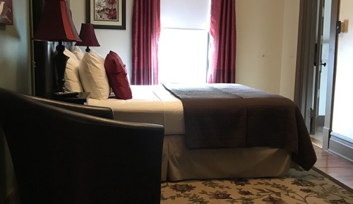Deluxe Room, 1 Queen Bed