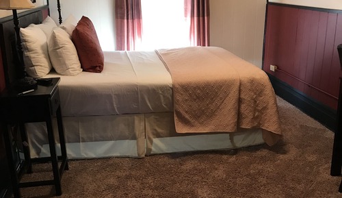 Deluxe Room, 1 Queen Bed