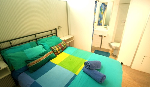 Single Room, Private Bathroom