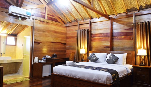 Tree House